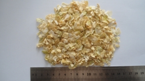 Dehydrated Onion flake 10*10mm